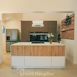 Eden Les Portes-en-Re